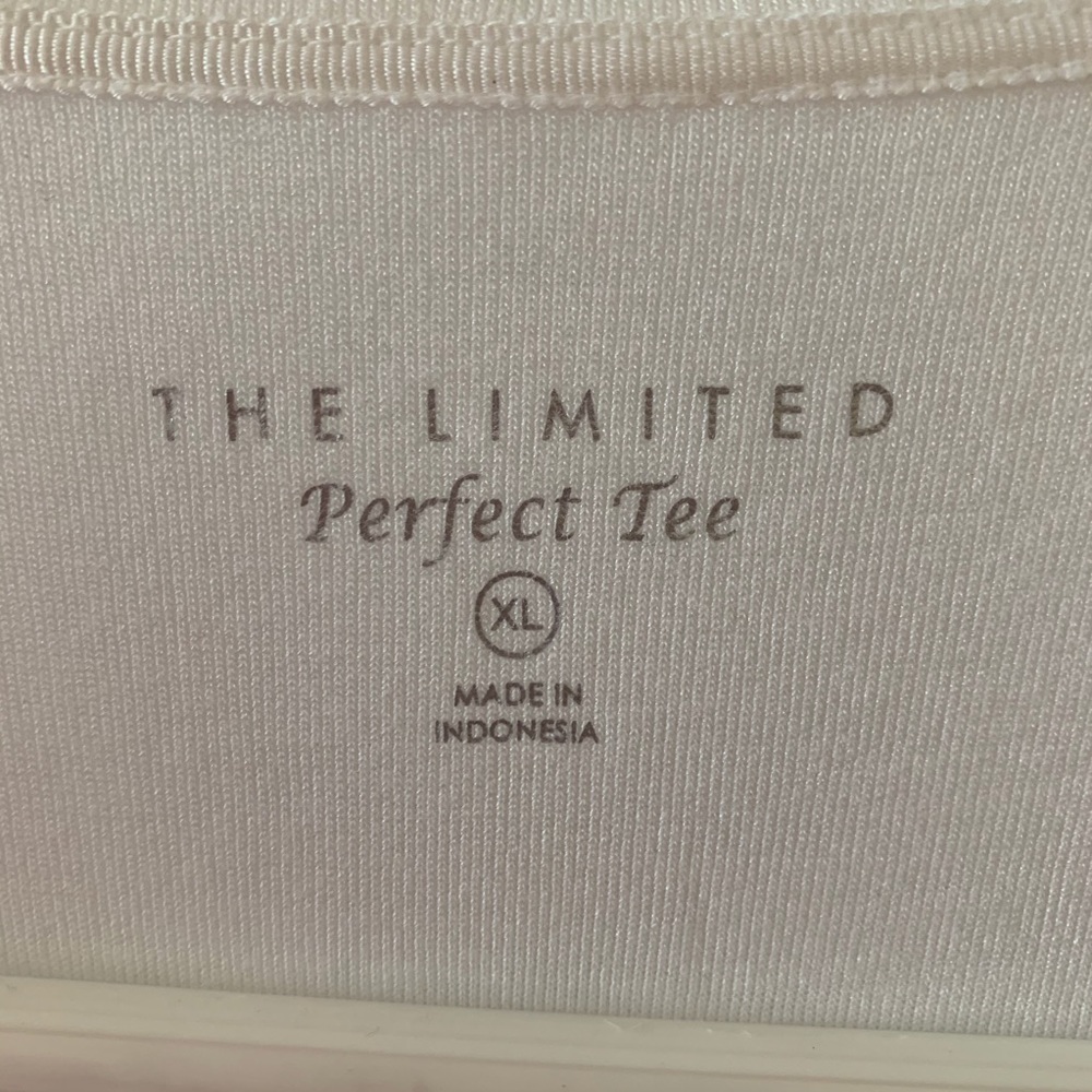 Limited tee - Picture 2 of 4
